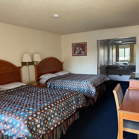 Fiesta Inn Los Angeles - Bell Gardens Bagian luar foto