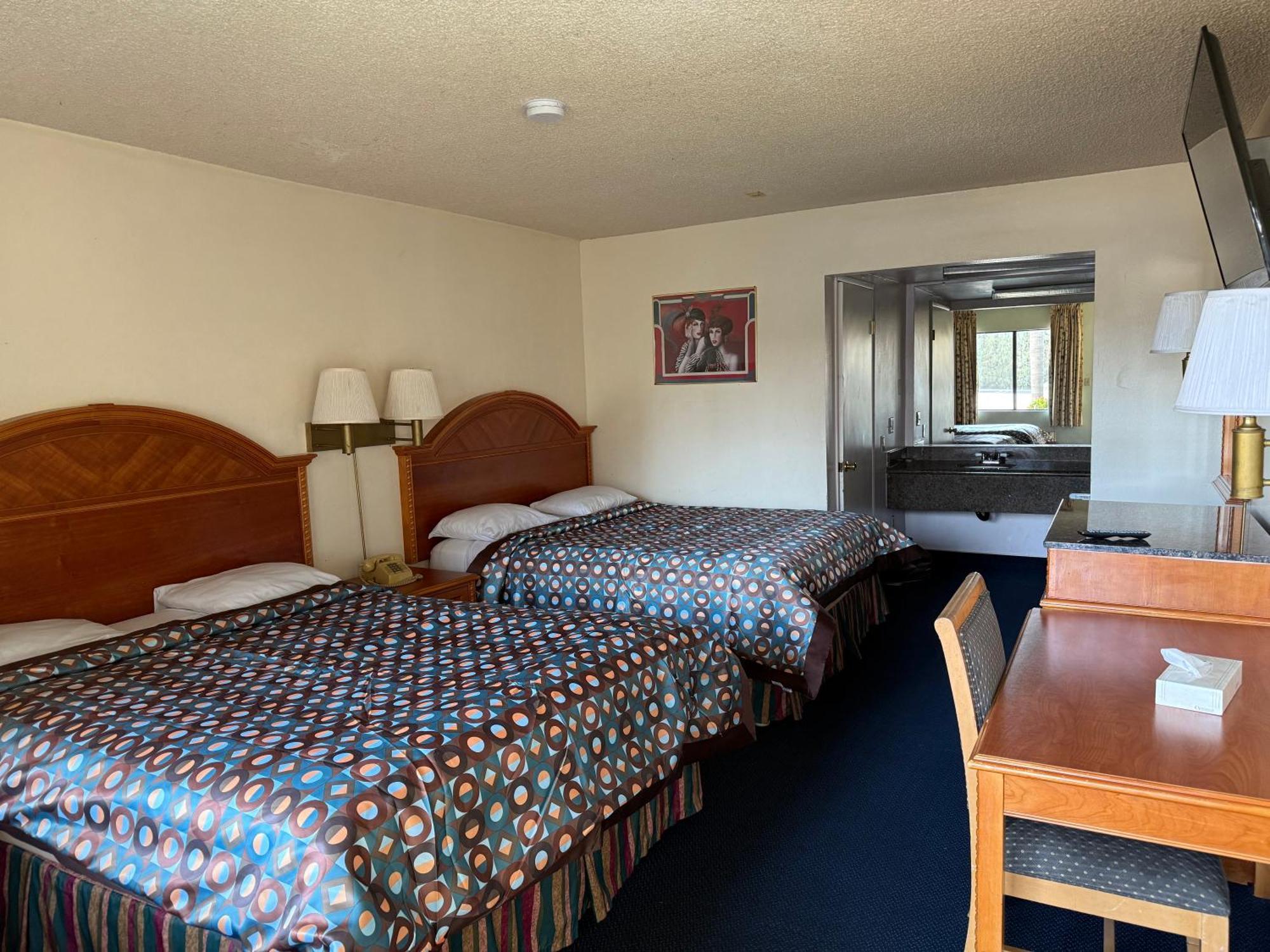 Fiesta Inn Los Angeles - Bell Gardens Bagian luar foto